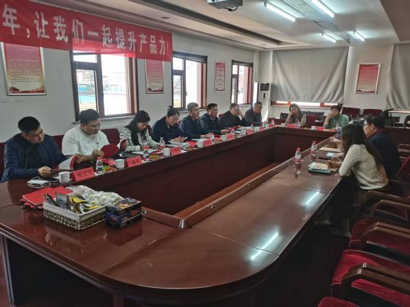 河北易縣一行領(lǐng)導(dǎo)蒞臨我司考察學(xué)習(xí)農(nóng)業(yè)產(chǎn)業(yè)化先進(jìn)經(jīng)驗(yàn)